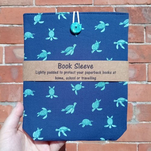 Turtle book sleeve - sleeve, padded