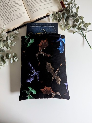 Dragons book sleeve fantasy - sleeve,