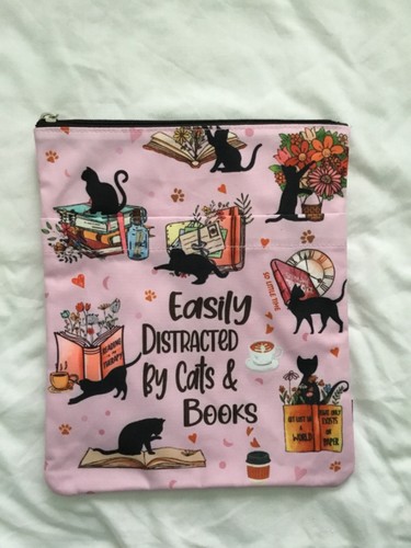 Parkin cats books sleeve - l,