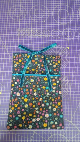 Dark blue cord padded book - dark,