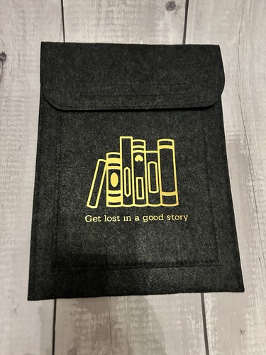 Book sleeve pouch - sleeve,